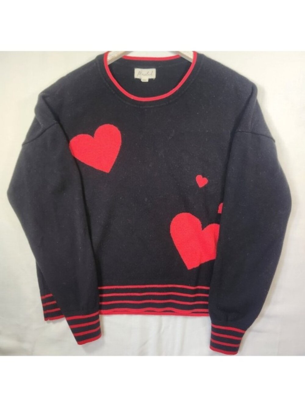 Marled reunited Black Red Heart Intarsia Knit Sweater Striped Trim Crewneck XL‎